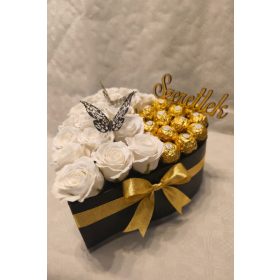 Rózsabox – Golden Love örök rózsás box (L)