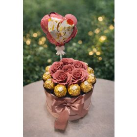 Rózsabox – Sweet Love örök rózsával (15 cm)