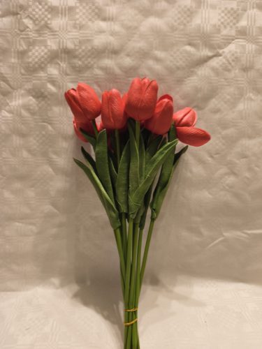 Gumi tulipán csokros 34 cm 10 szálas piros